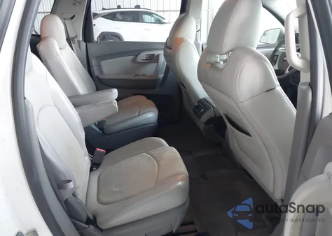 2010 Chevrolet Traverse Lt z USA, uszkodzony, nr VIN 1GNLRGED4AS127824